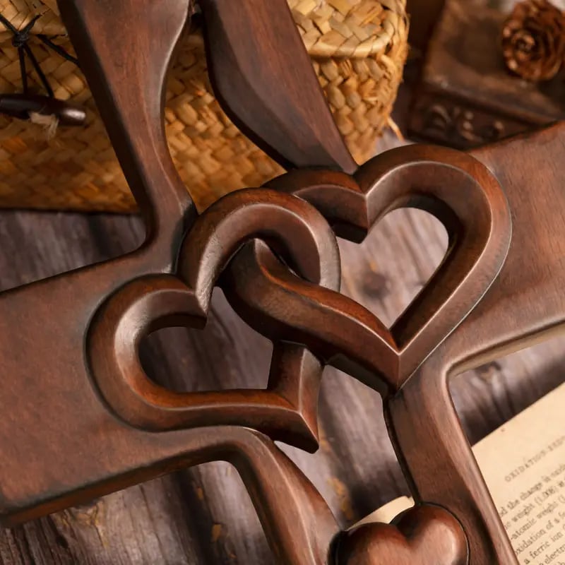💕Intertwined Heart Wooden Cross